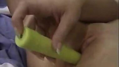 Busty Mariah masturbates her pussy