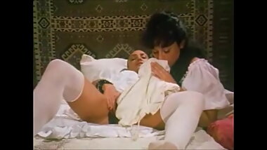 Vintage Lesbian Brunettes