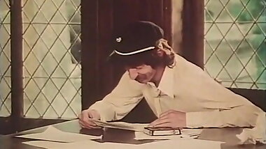 Les tripoteuses 1974