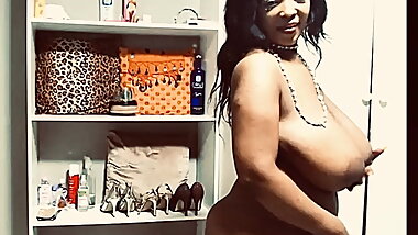 Attractive Saggy Boobs