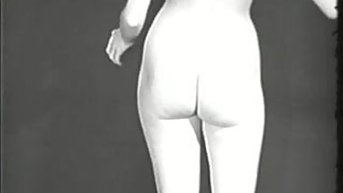 Long Arm Gift Unpacking