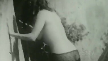 Vintage model Vivian Maledy VM-NC282