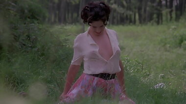 Monella French