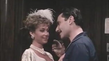 Vintage Lust on the Oriental