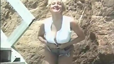 Vintage Mature Exhib Natural Boobs 3