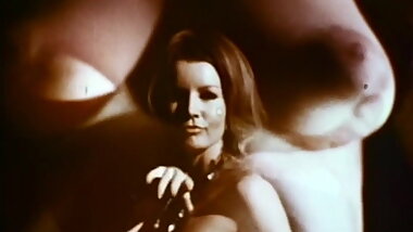TOMORROW NEVER KNOWS - 60s psychedelic erotica
