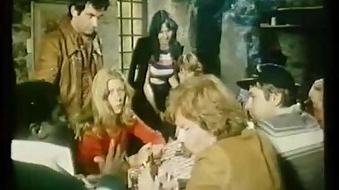 Les nains preferent les blondes (1977)