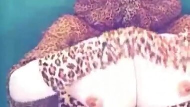 MARILYN MONROE : SHOCK : TOPLESS COLOR FILMS !