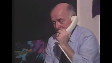 Leo Bruum in threesome