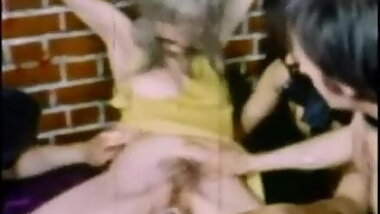 Wifey, Leatherheads & Cuckold