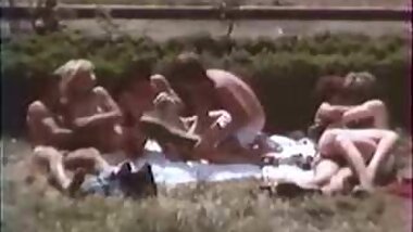 Couples en chaleur (1977)