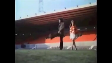 Paula Wicox Sexy Legs