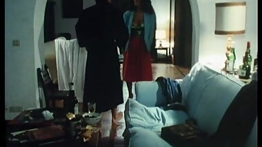 GIOVANE SABRINA FERILLI CULO IN ITALIAN TV FICTION