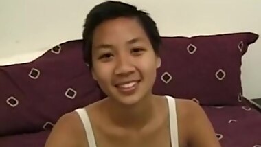 Smalltitted asian amateur rides oldman cock