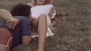 Ginger Lynn Allen, Lois Ayres, Bunny Bleu in classic fuck